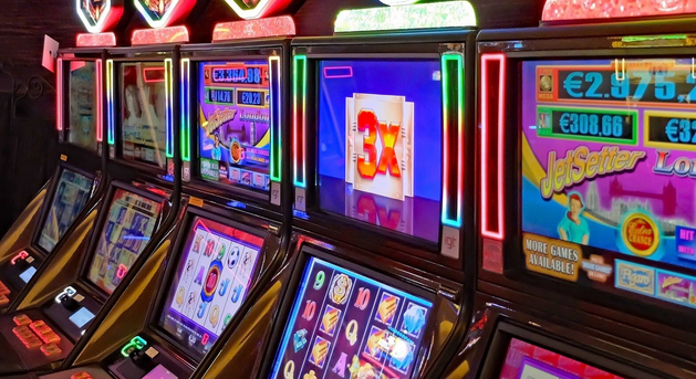 Slot machine innovations